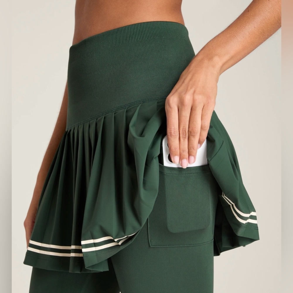Wilson Midtown Tennis Skirt in Sycamore